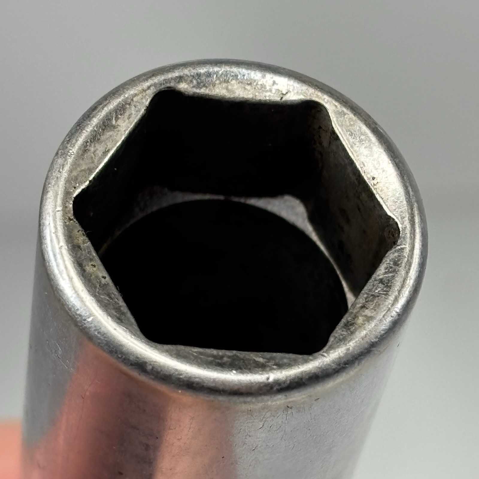 Snap On Tools TS221 1/2 Dr 6Pt SAE 11/16 Flank Dr Deep Chrome Socket USA 1994