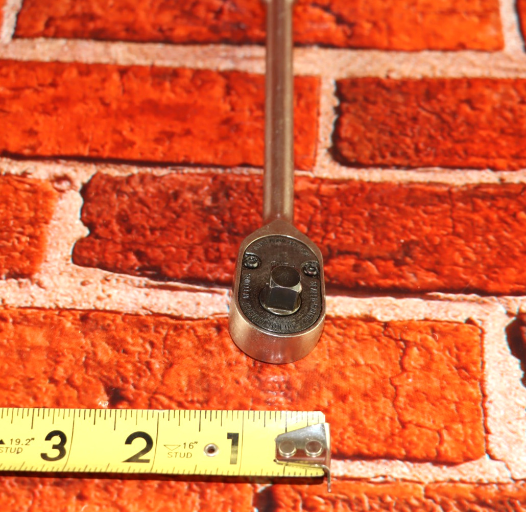 Snap-on Tools USA 3/8″ Drive RED Soft Grip LONG Fixed Head Ratchet FHL80