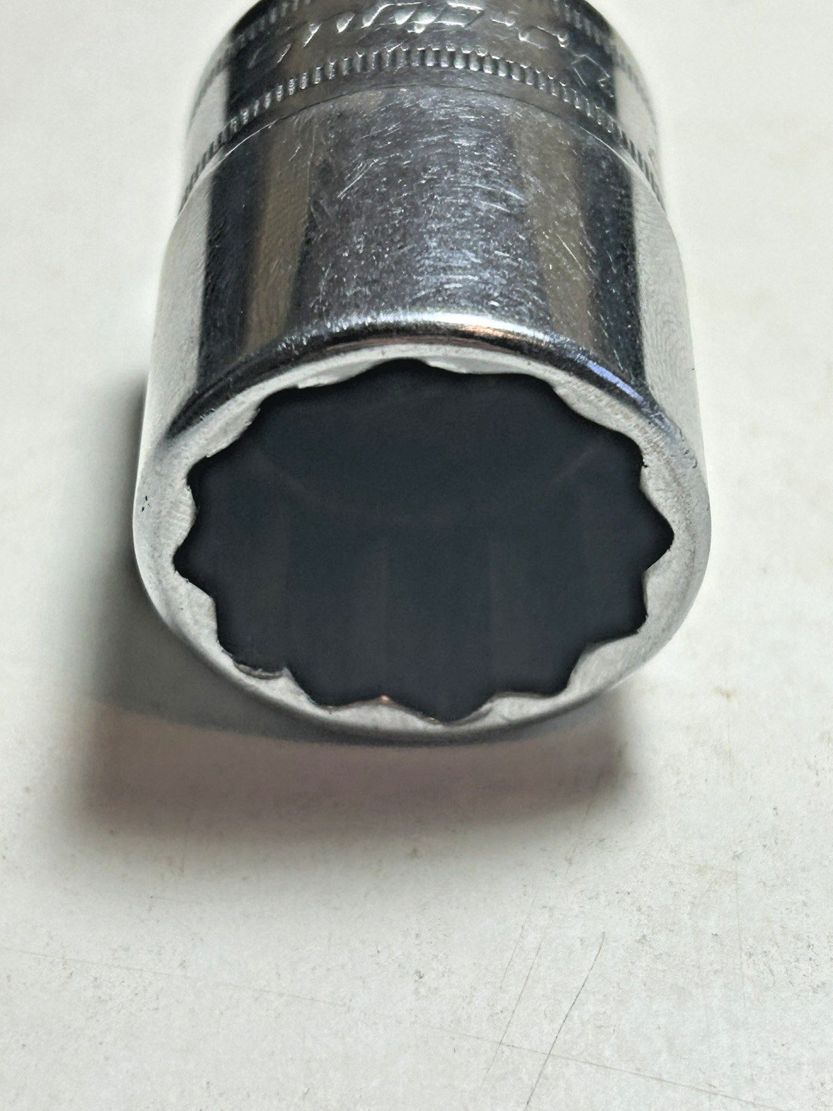 Snap On SWM231 – 1/2″ Drive 23mm Shallow 12Pt Chrome Socket Made in USA