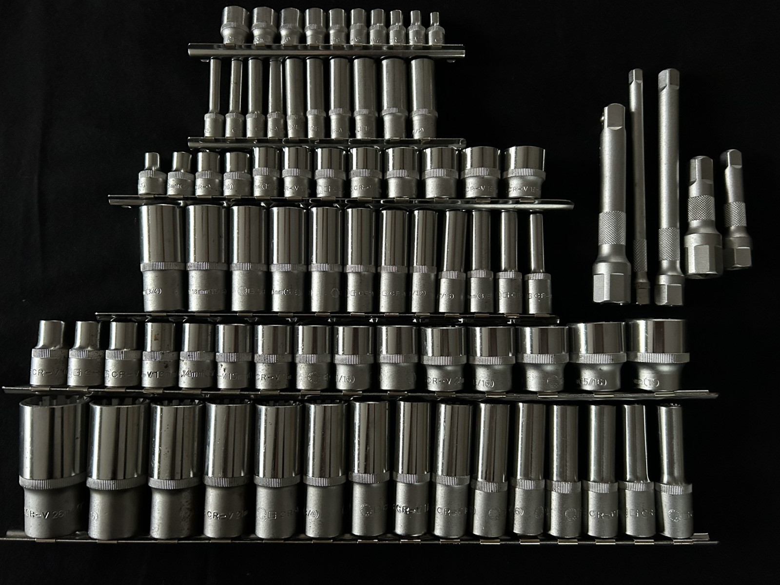 79 Pc Socket/Ext Lot Rails Chrome Vanadium CR-V 1/2” 3/8” & 1/4”Drive SAE Metric