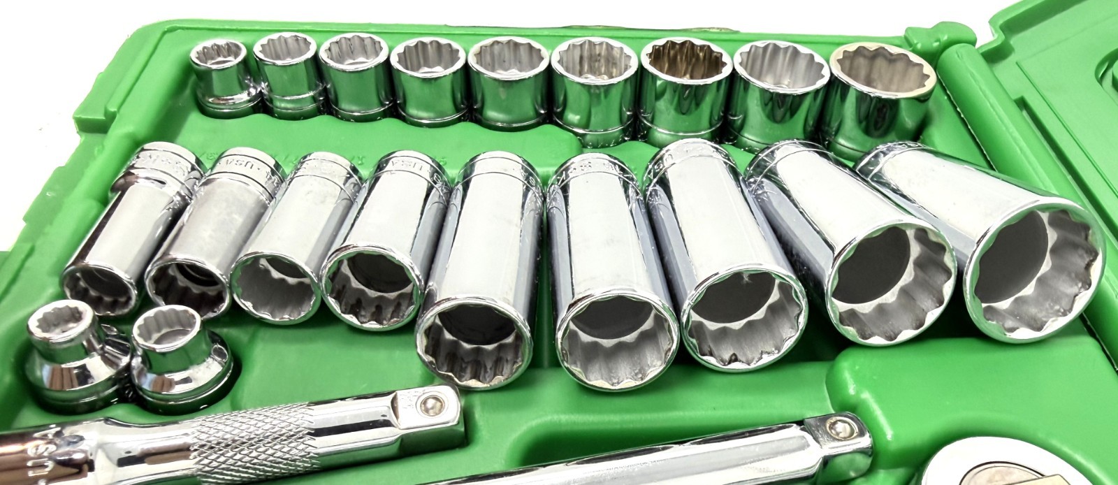 SK 94547-12 3/8″ 47 Piece 12 Pt Standard & Deep Metric & SAE Socket Set