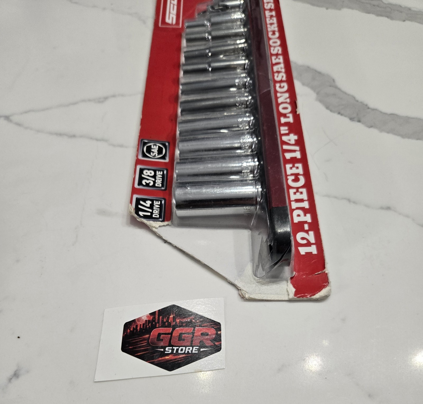 12-Piece Long SAE Socket Set 1/4″ Drive with Magnetic Organizer