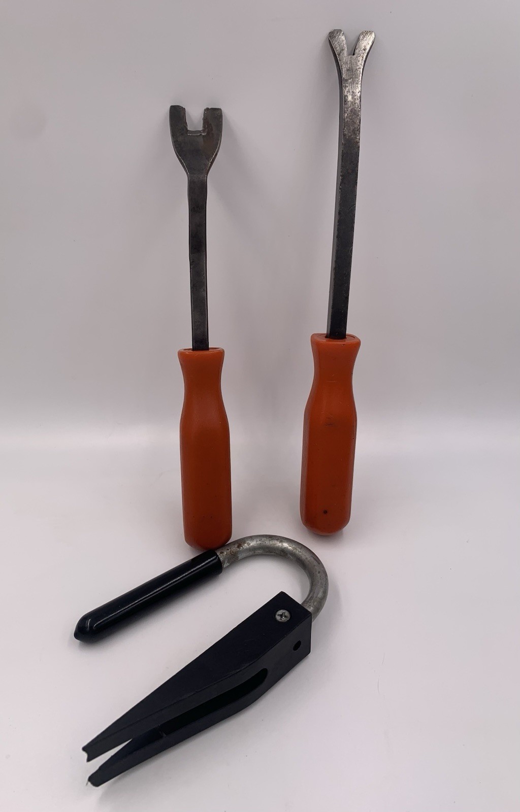 Mac Tools 2pc Trim Panel Clip Removal Tools & 1pc Door Panel Removal Tool