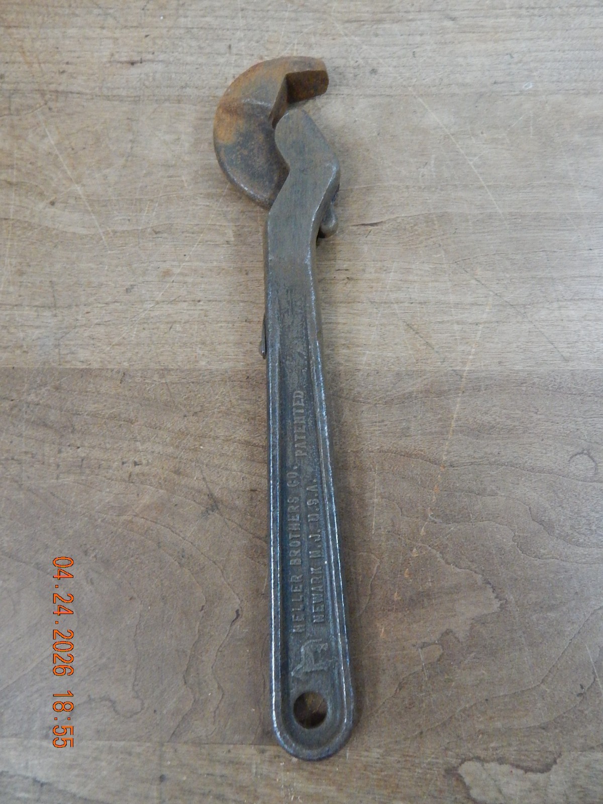 VINTAGE HELLER BROTHERS CO. TOOLS ADJUSTABLE 8″ MASTERENCH HORSE LOGO USA