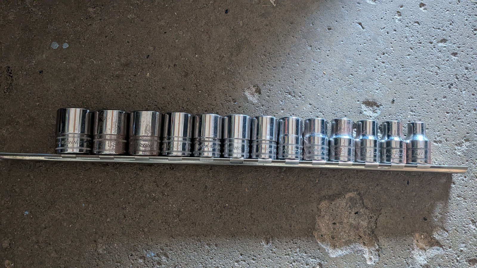 13 Snap-on Socket Set 1/2″ 23mm 22 21 20 19 18 17 15 14 13 12 11 10 Metric 12pt