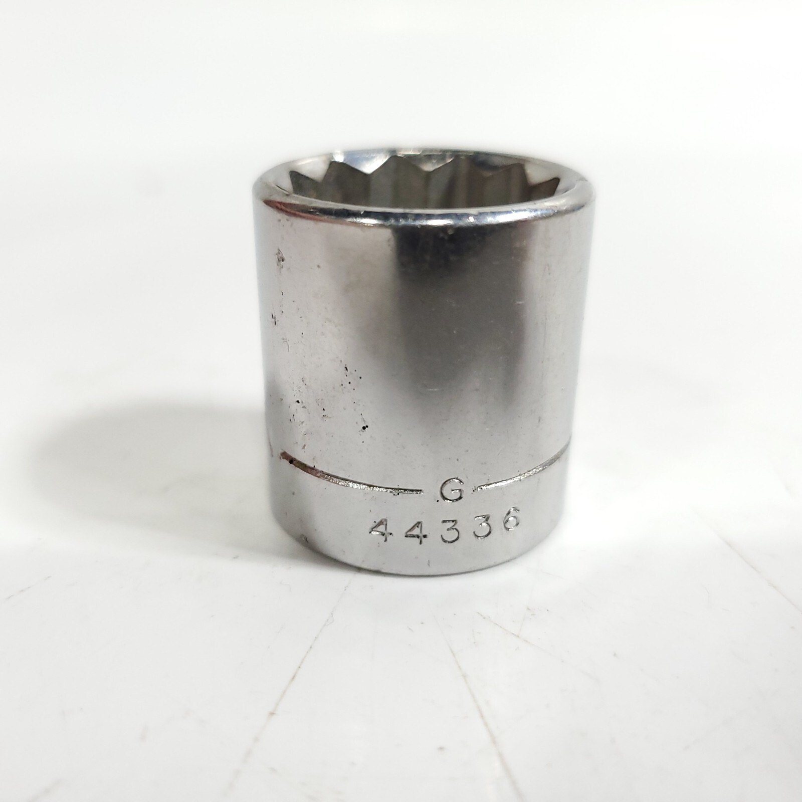 Craftsman 3/8″ Drive SAE 11/16″ Shallow Socket G Series 12-point 44336