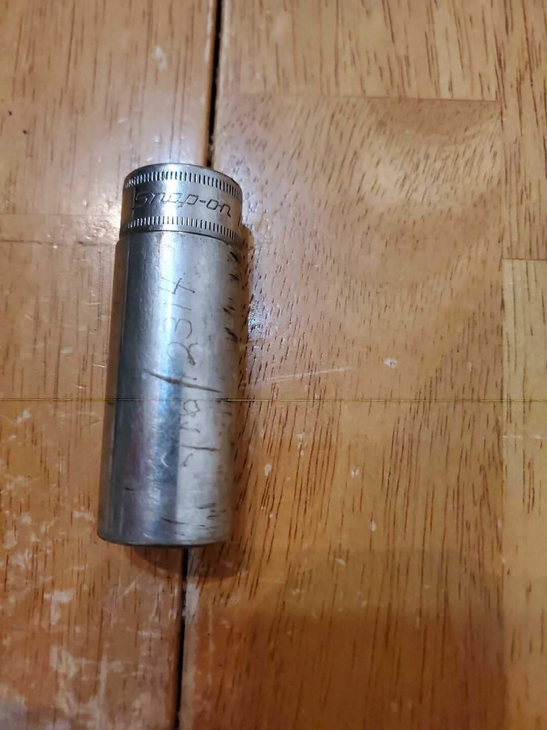 Snap On 3/8 Drive 18MM 6PT Deep Socket SFSM18