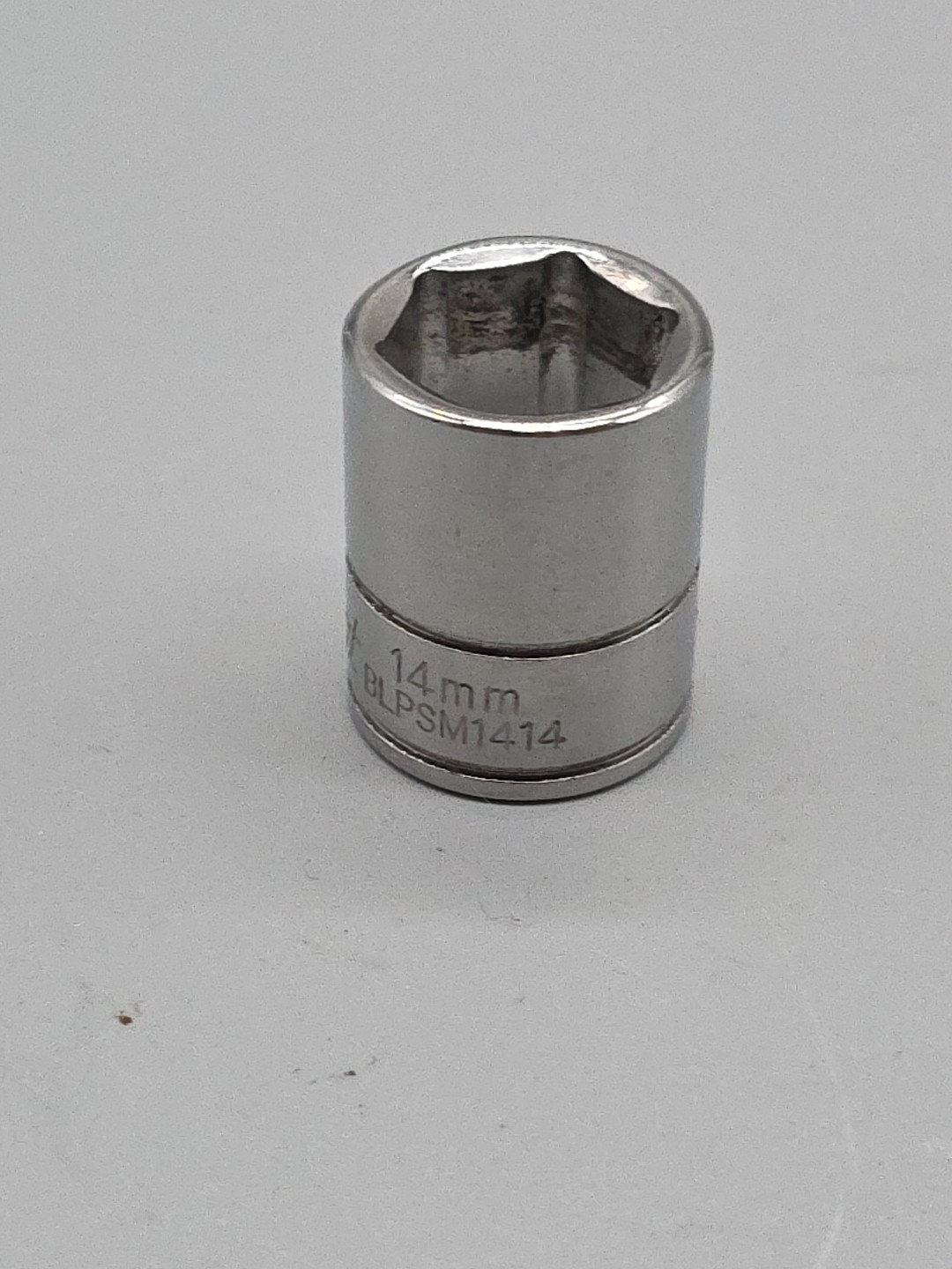 Blue-Point Tools BLPSM1414. 1/4″ Dr 14mm SOCKET SHALLOW 6Pt USA