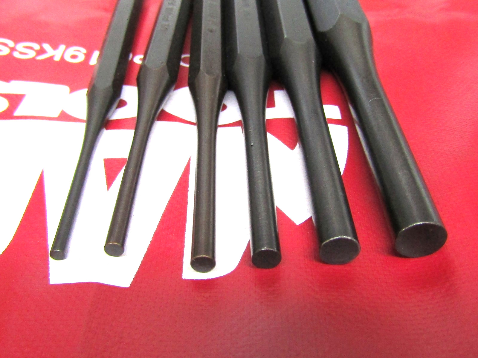 Mac Tools 19-PC. Punch and Chisel Super Set PC19KSS, USA Made