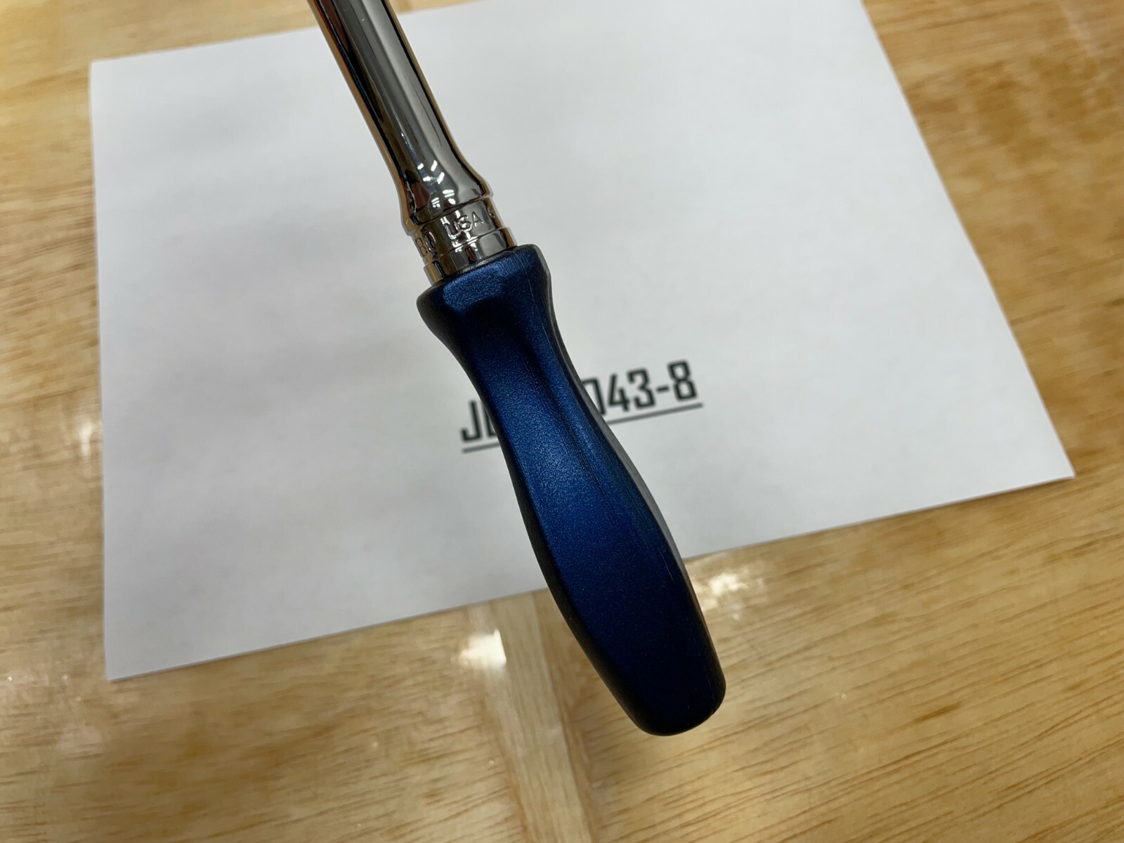 Snap-on Tools POWER BLUE 3/8″ Drive Hard Grip Extra-Long Fixed Ratchet FHLLD80MB
