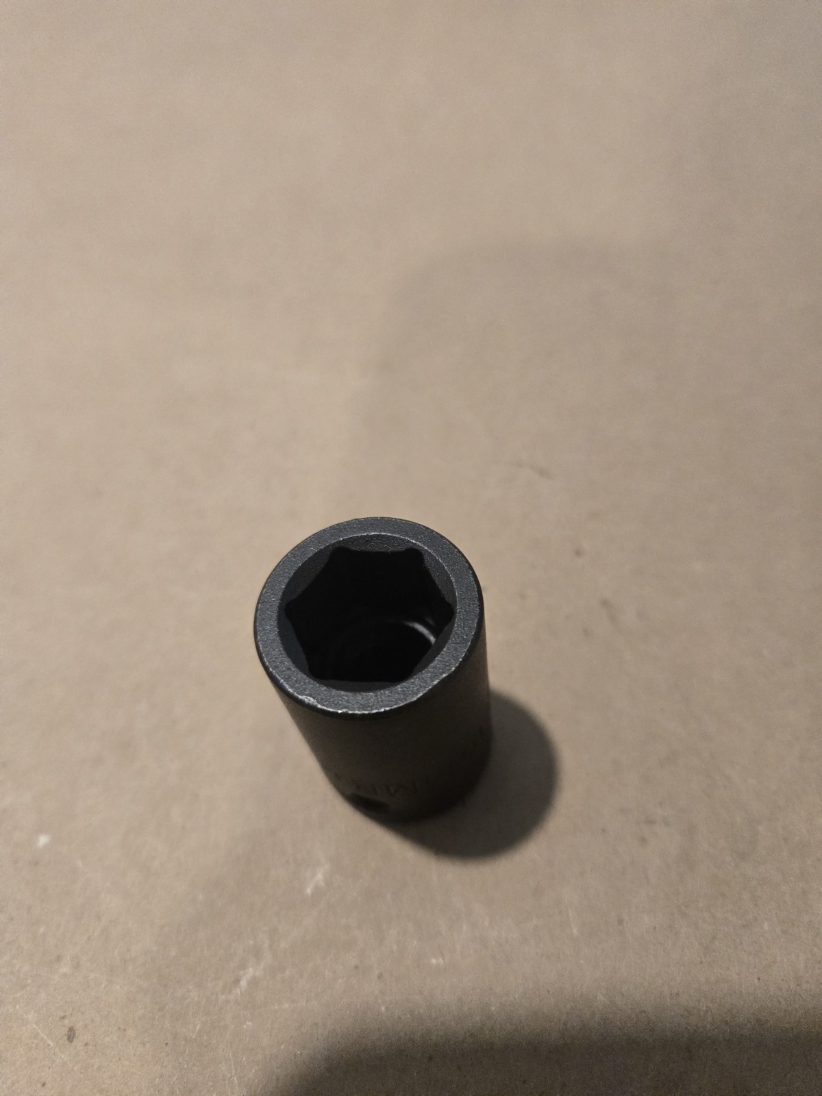 NOS Mac Tools 1/2″ Drive 16MM 6PT Metric Shallow Impact Socket USA VP616MMR