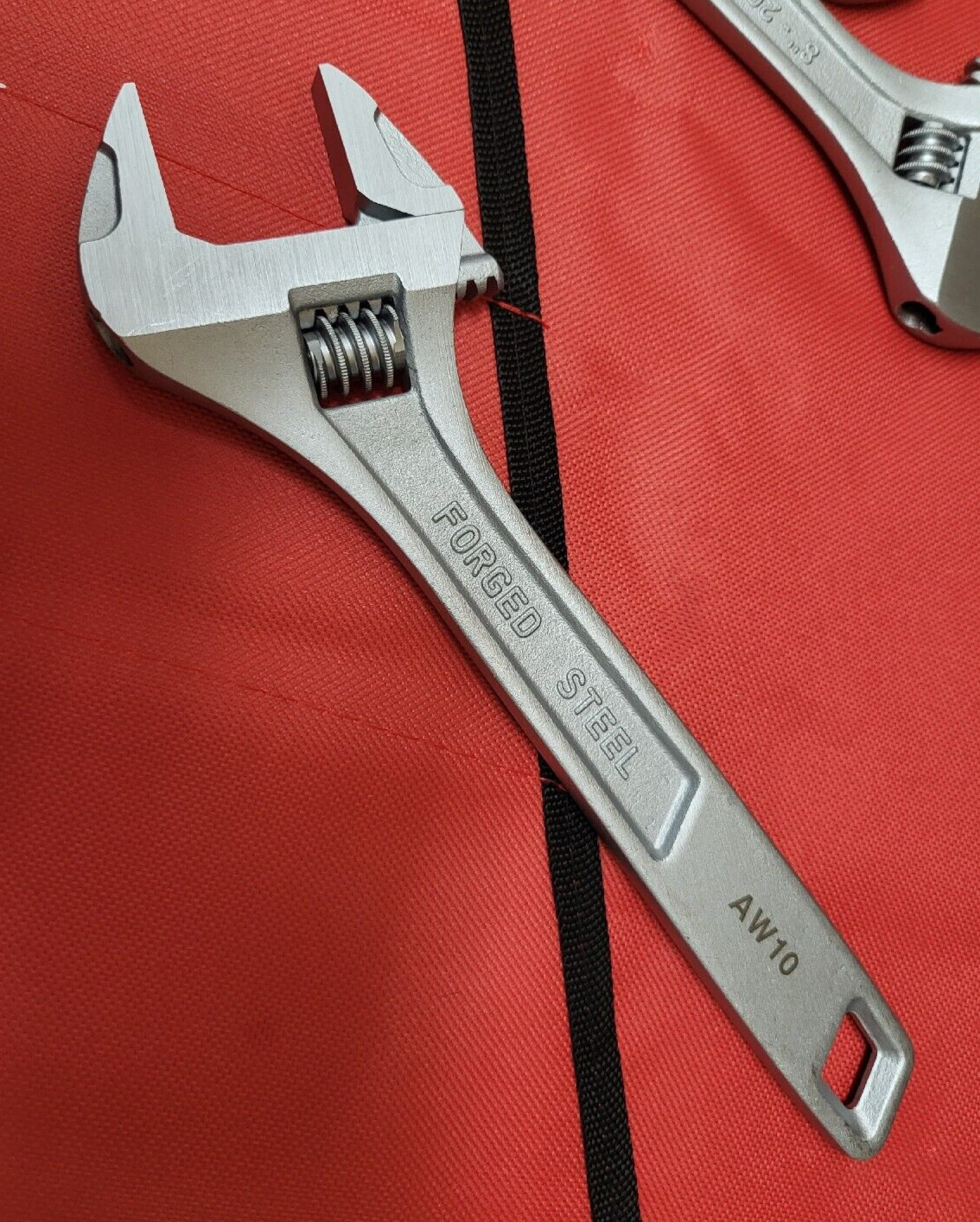 5 pc Adjustable Wrench Set 6 8 10 12 & 15″ Extreme Torque 1-1/2 1-13/16