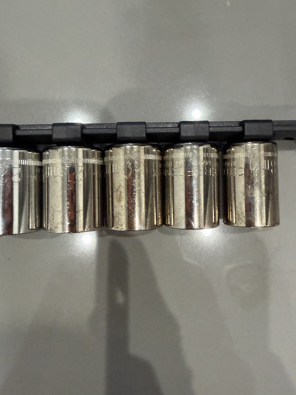 10pc CRAFTSMAN 1/2″ DRIVE » VINTAGE» 12PT SOCKET SET W/ HOLDER SAE USA 18-27mm