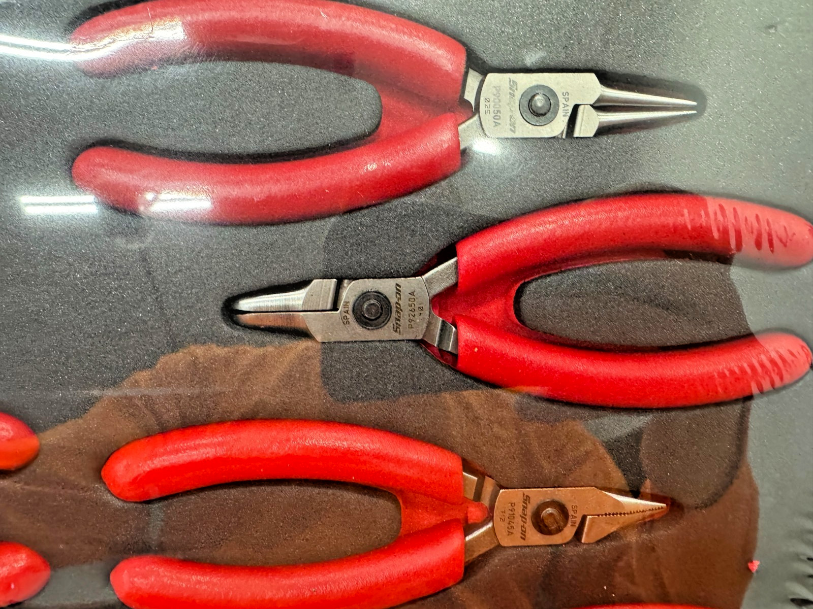 Snap-on Tools RED SOFT GRIP MIX Nose 8 PIECE Precision Pliers FOAM Set PLP800A