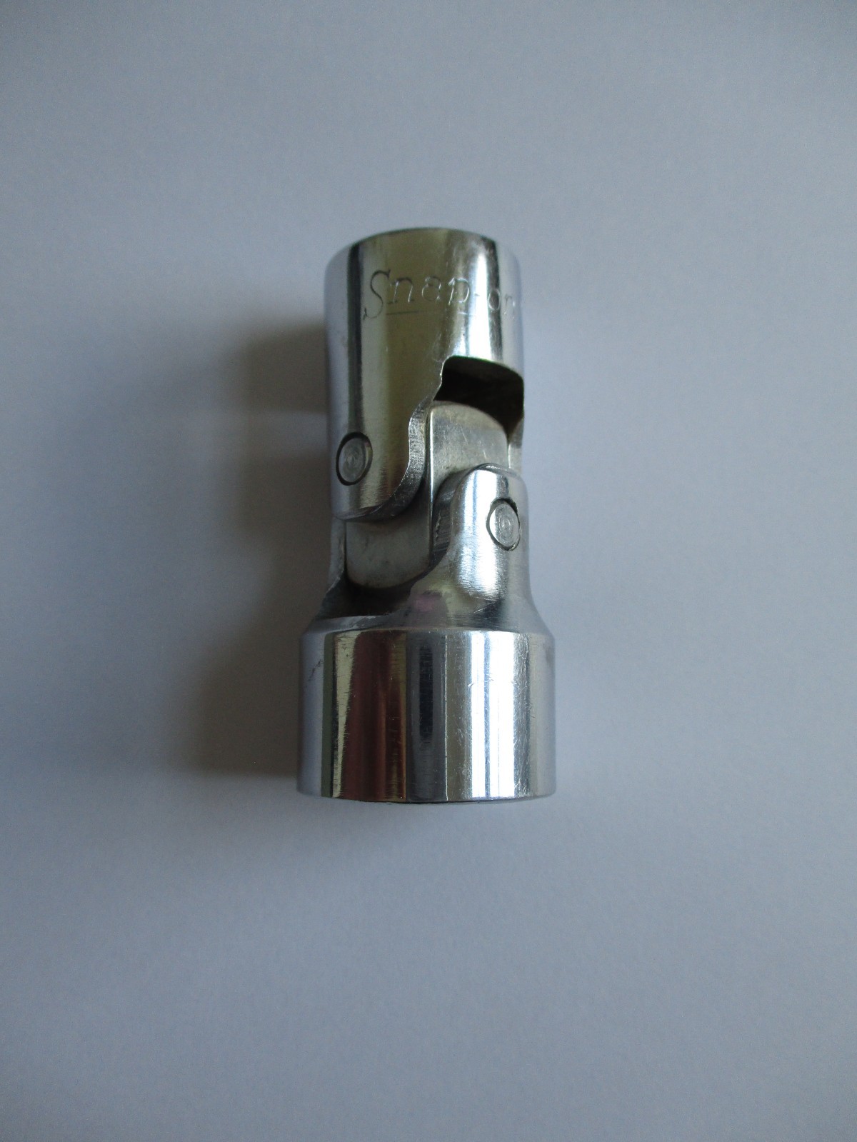 Snap On Tools Vintage FVU22 11/16″ – 3/8″ Dr 12 Pt Universal Swivel Socket NICE