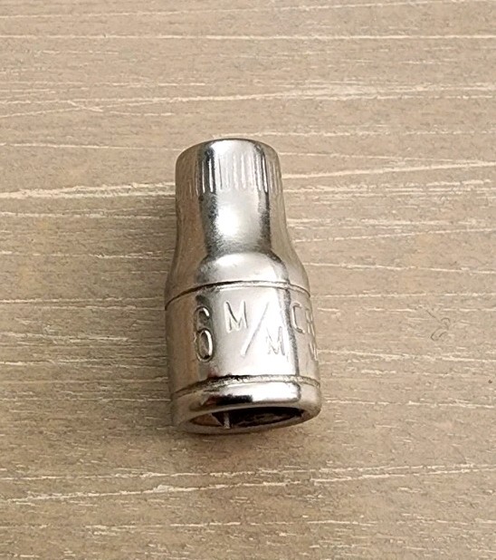 Craftsman USA 6mm Socket 6 Point 1/4″ Drive -VV- 43502 (Top Knurl M/M)