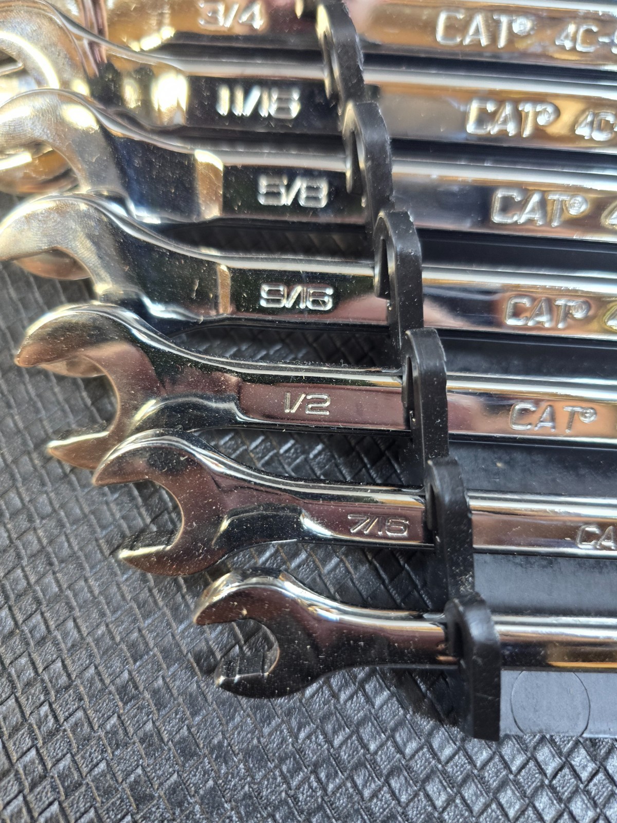 Cat USA Caterpillar 3/8″ to 1″ 14pc SAE Open Combination 11pc Wrench Set 4C-9600