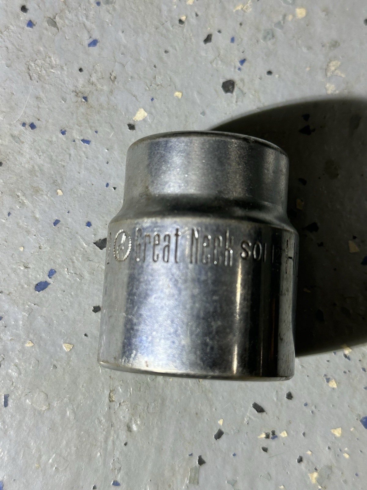 LOT of 7 Sockets Metric SAE – 1-13/16″, 1-1/2”, 1-3/8”, 7/8″, 34mm, 33mm, 24mm