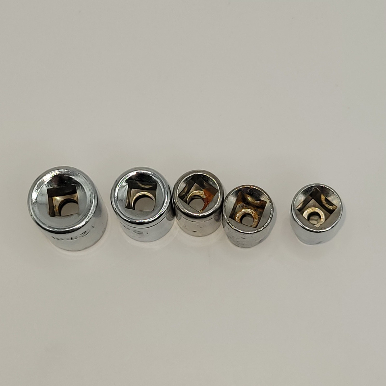 5 X 1/4″ drive sockets 6 Point Metric 12mm 10mm 7mm 6mm 4mm