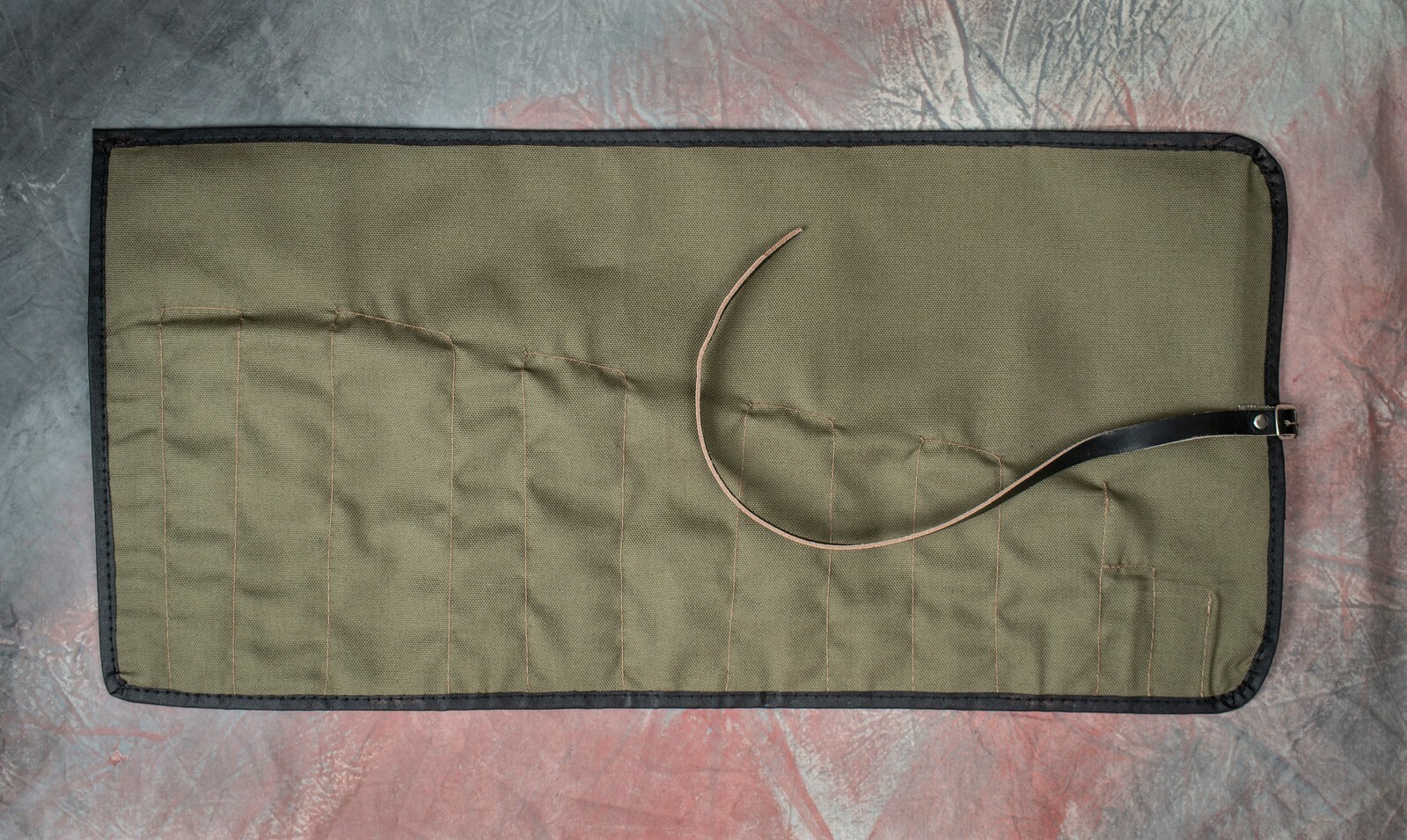 Jaguar XK120 Tool Bag/Roll/Pouch – C.2882/B1- Green Canvas, Buckle and Edge Trim