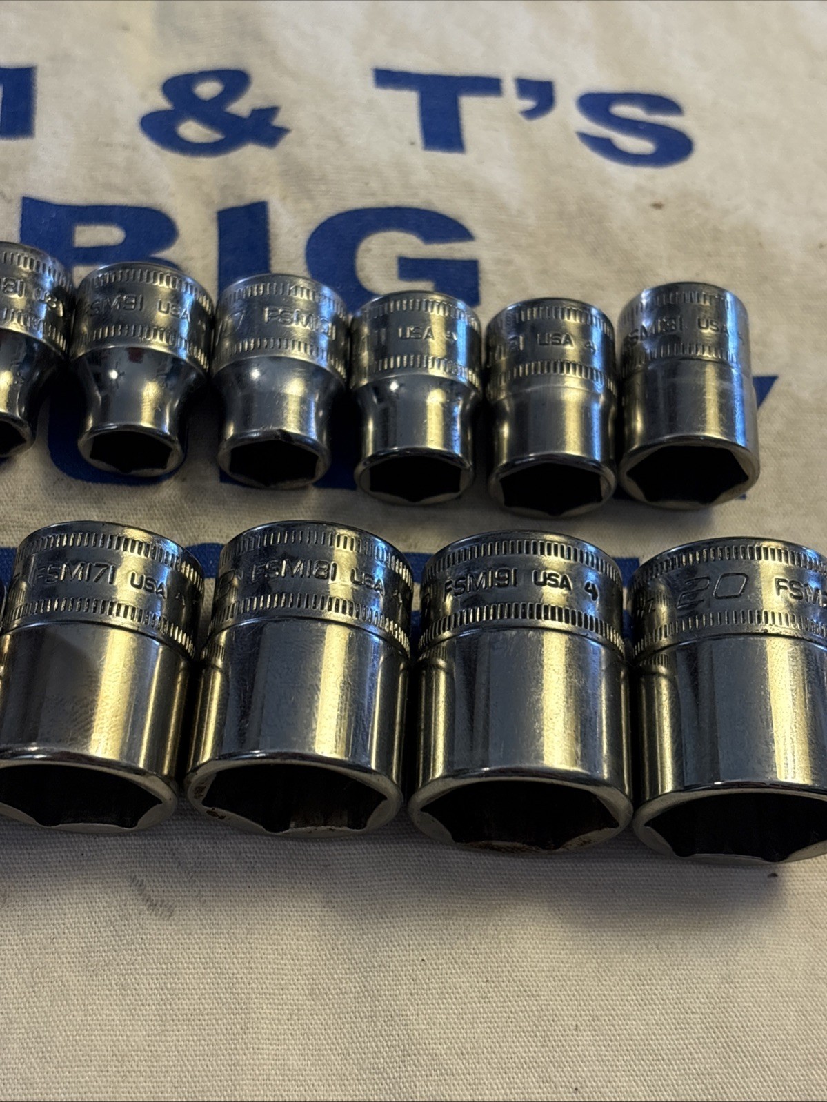 Snap-on Tools USA 3/8″ Drive 15pc Metric Shallow 6pt Socket BONUS Set 215FSMY