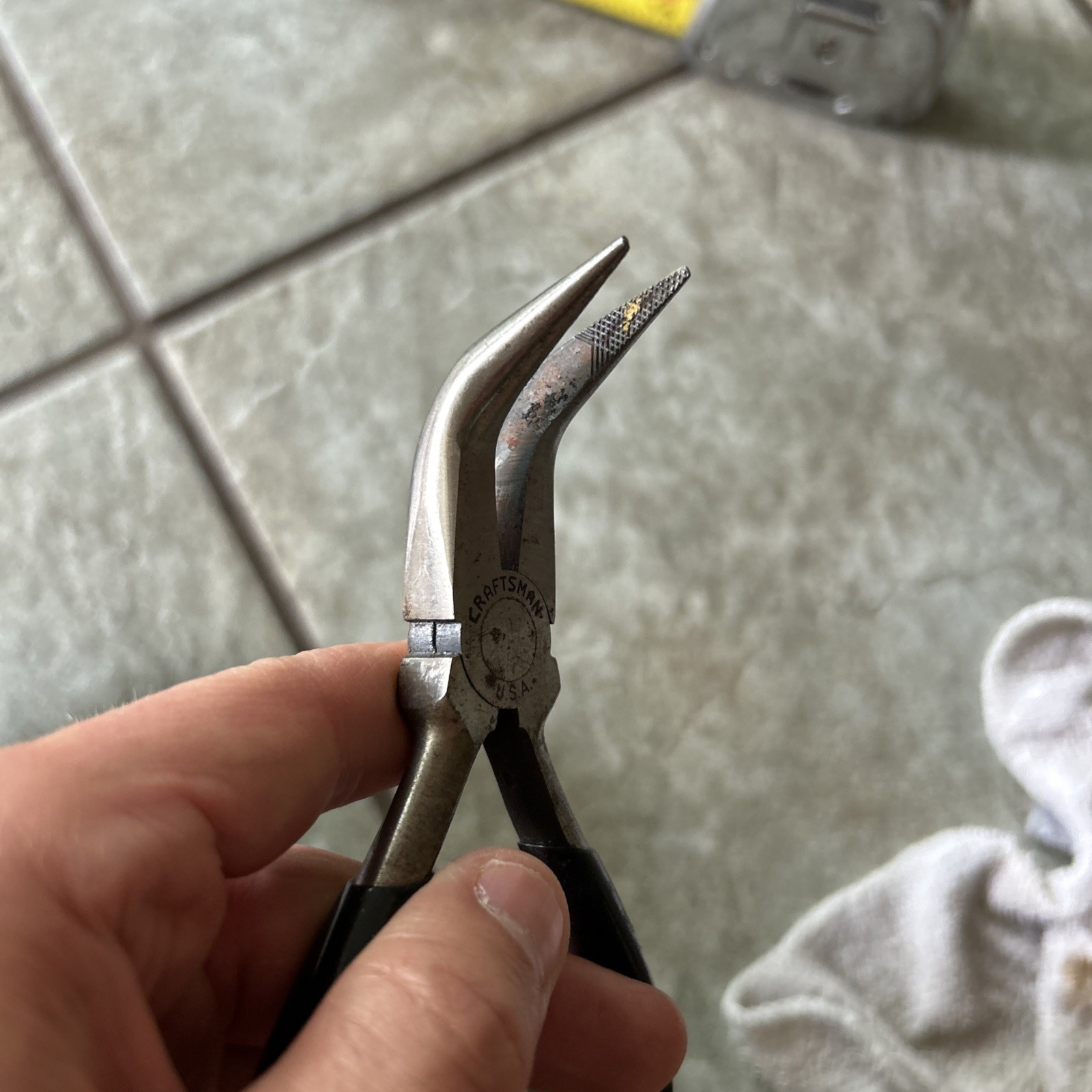 Craftsman Tools USA «C» Stamp 5.5″ Long Black Grip Bent Needle Nose Pliers