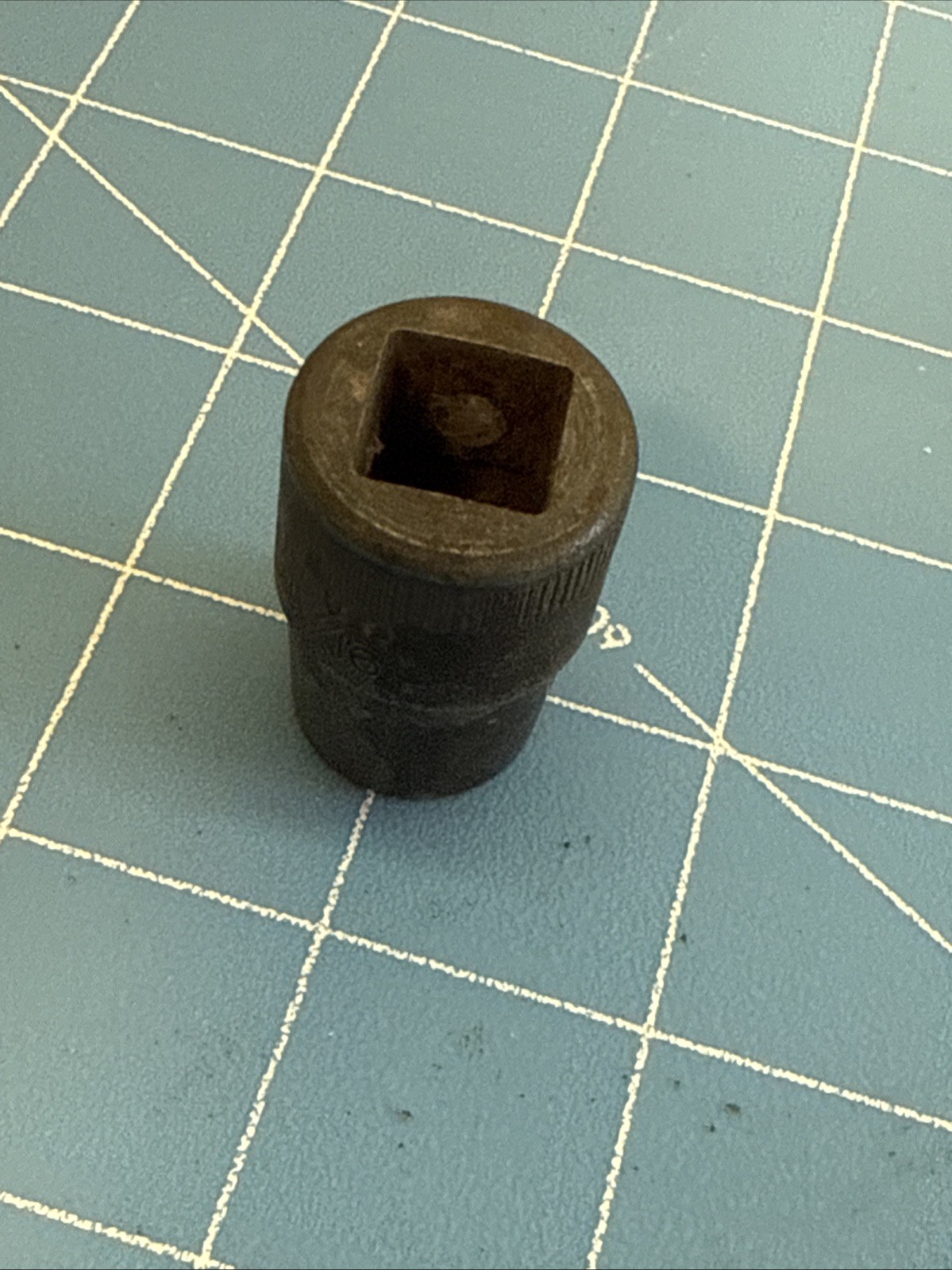 Vintage 1942 Snap-on No-414 7/16″, 8pt, 1/2″ Drive Socket, USA