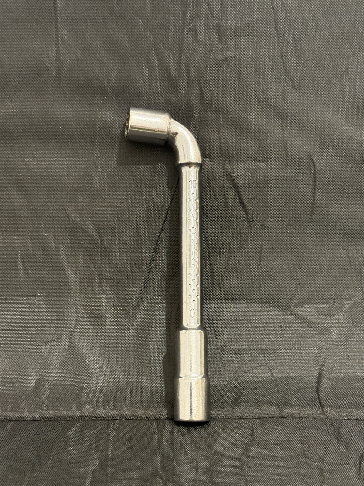 Expert Angled Socket Wrench – 10mm – E113372 – 12 Point & 6 Point