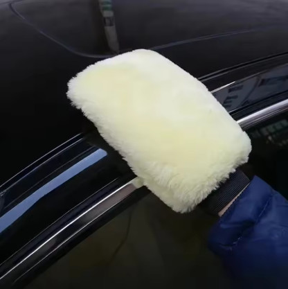 Absorbent Double Sided Car Wash Mitt Soft Texture for Safe Cleaning