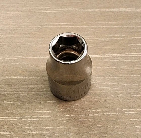 Craftsman USA 9mm Socket 6 Point 3/8″ Drive Inverted G1 43541