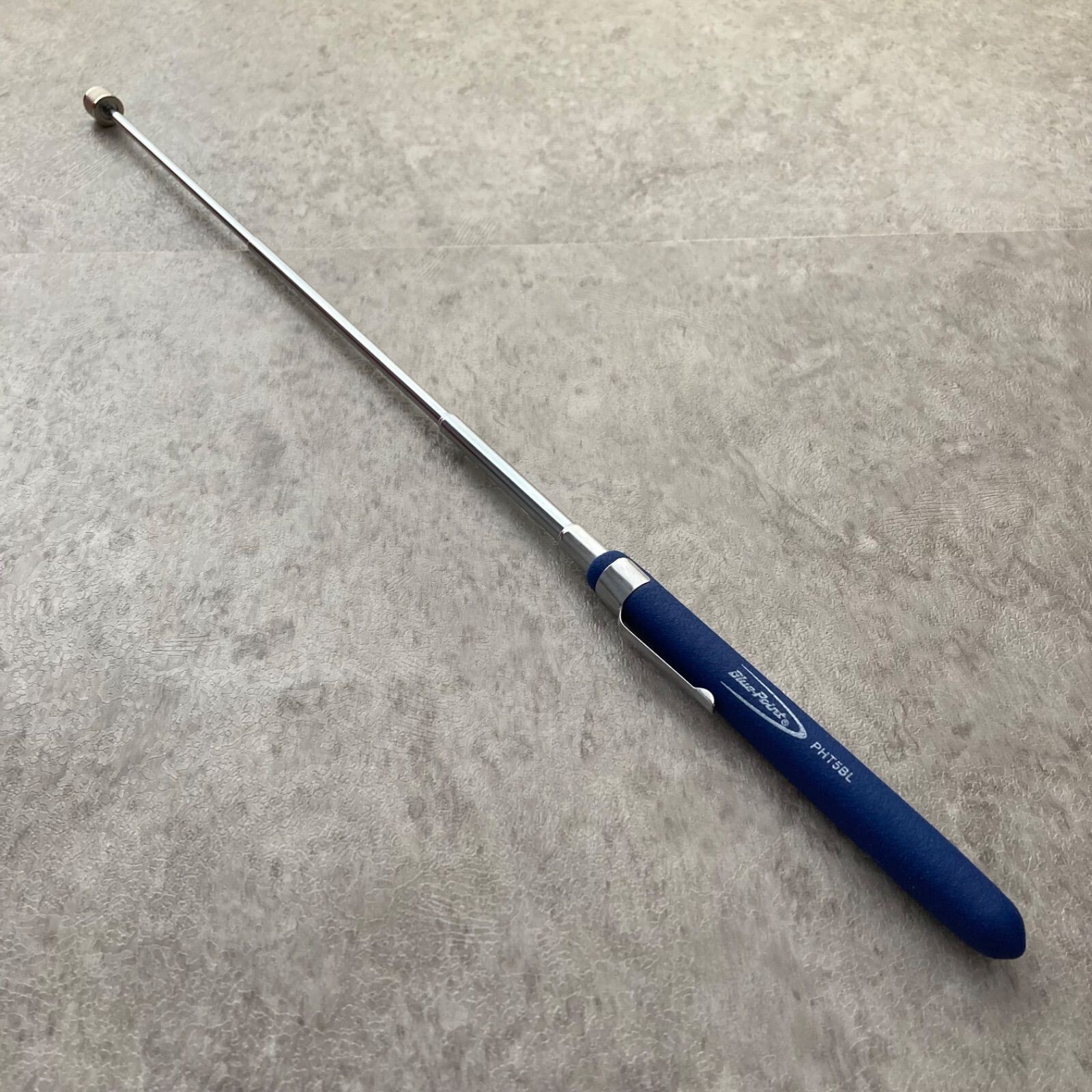 Blue-Point PHT5BL Telescopic Magnetic Pick-up Tool Blue 5-1/2–25-1/2″ Length