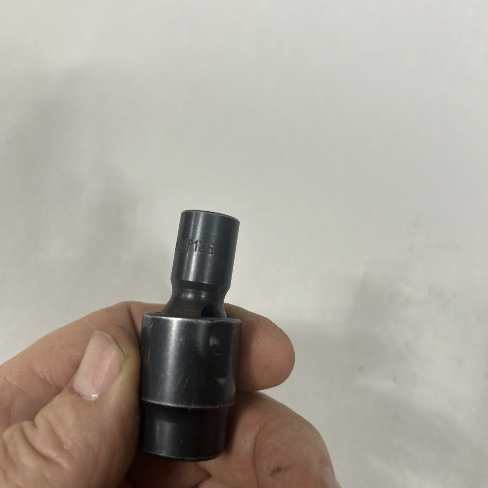 Matco Tools 3/8” 6 Point 3/8” Drive Universal Socket BUP126. Used Black