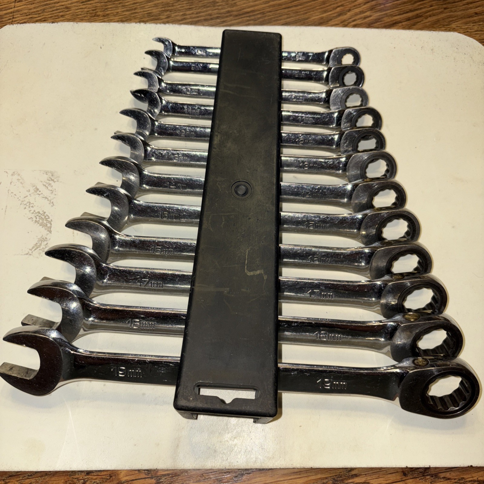 Matco Ratcheting Wrench Set 8mm Up Too 19mm 12-Piece Set In Excellent Condition!