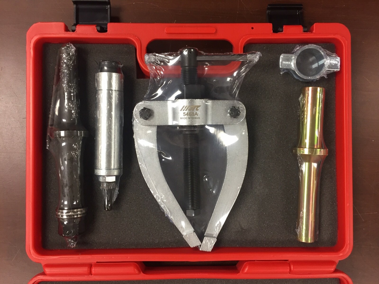 JTC-5468A VOLVO INJECTOR SLEEVE REMOVER/INSTALLER (FM12)-CCI 9986174 88800387