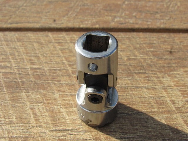 MAC 15MM XU615MM XU6 15 MM 3/8″ DRIVE 6 POINT SWIVEL FLEX UNVERSAL SOCKET XU615