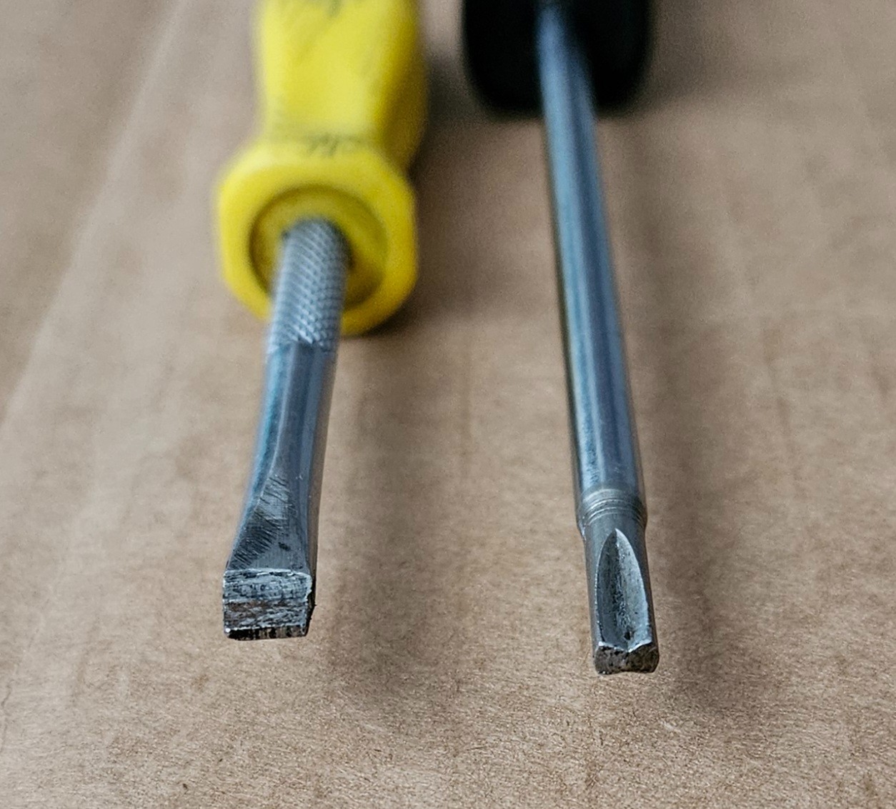 Snap-on Screwdrivers Flat Phillips Tip Chisel Stubby SSD-18 SSD-4120 SDDP102