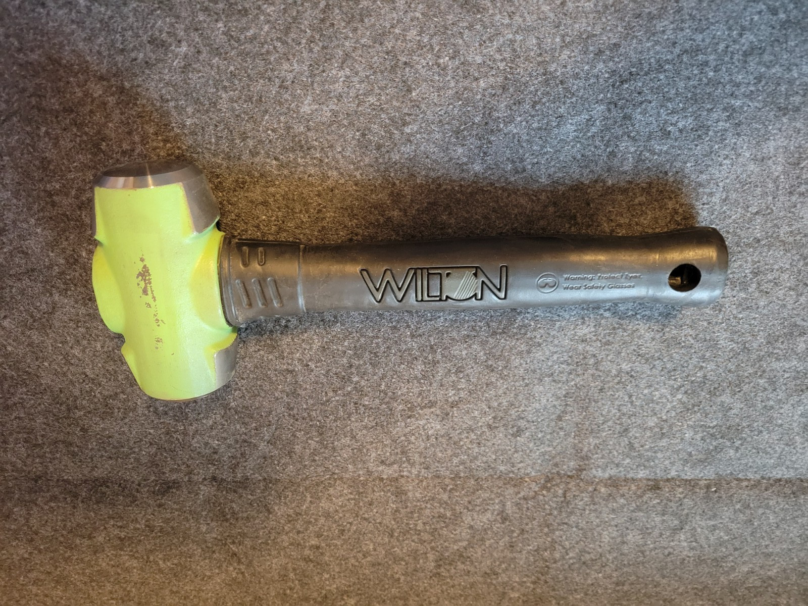 Wilton B.A.S.H. 4 Lb Unbreakable Sledgehammer *New*