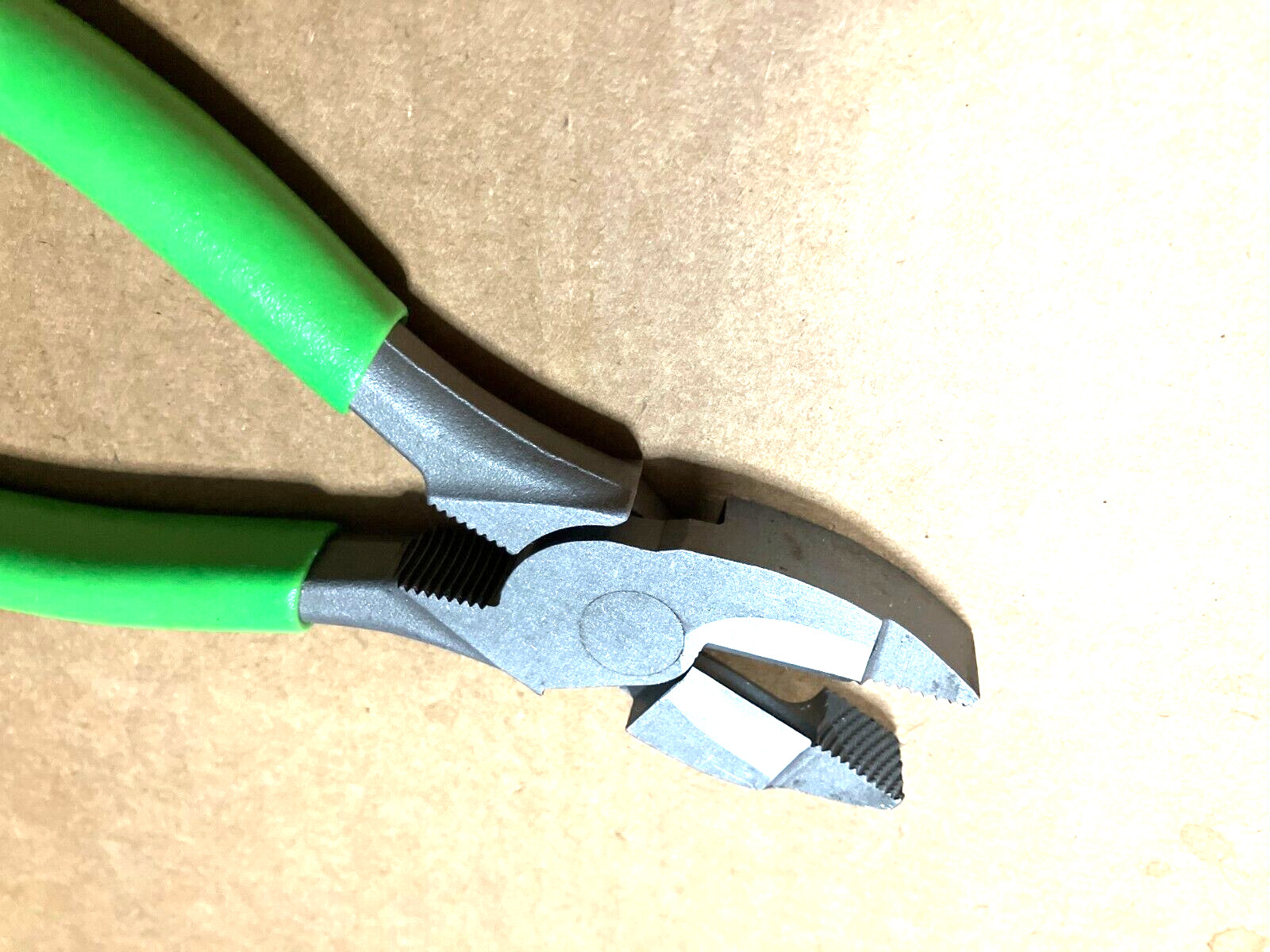 New Snap-on™ 57CF 57CFG 7″ long Heavy Duty Combination Lineman’s Pliers Cutters