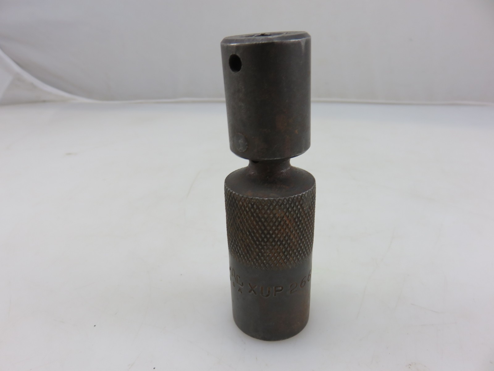 MAC TOOLS XUP266DP 13/16″ Spark Plug Impact Swivel Socket 3/8″ Drive USA Made