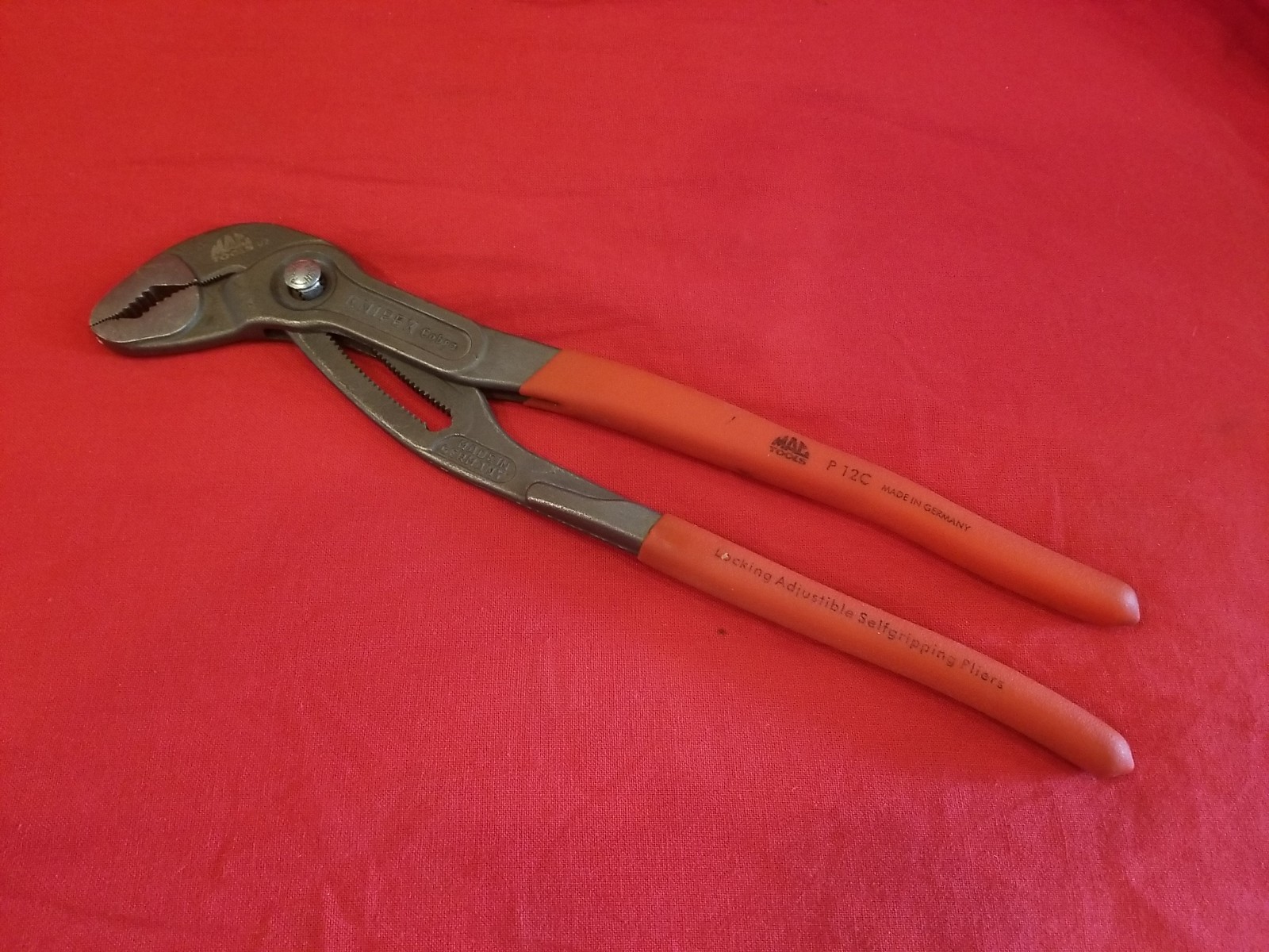 Knipex Cobra Self-Gripping Pliers 12″ Mac Tools P12C Great Condition!