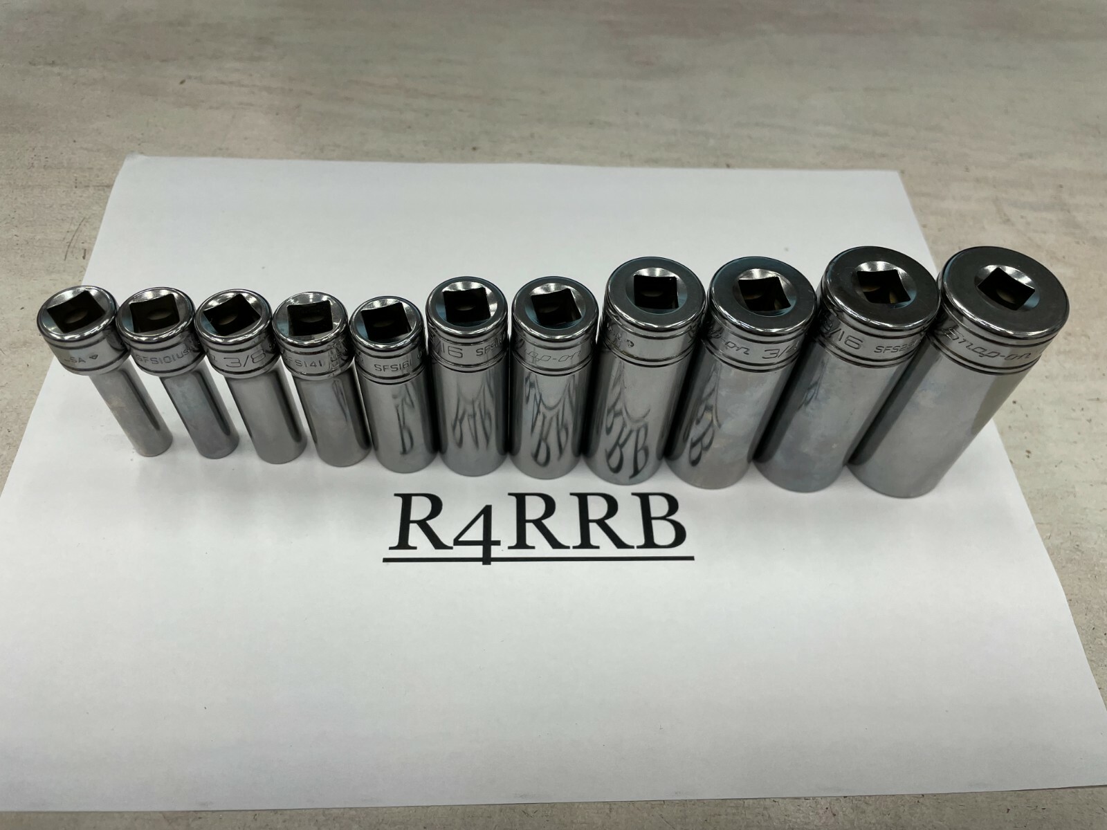 Snap-on Tools USA NEW 11pc 3/8″ Drive SAE 6 Point Deep Chrome Socket Set 211SFSY