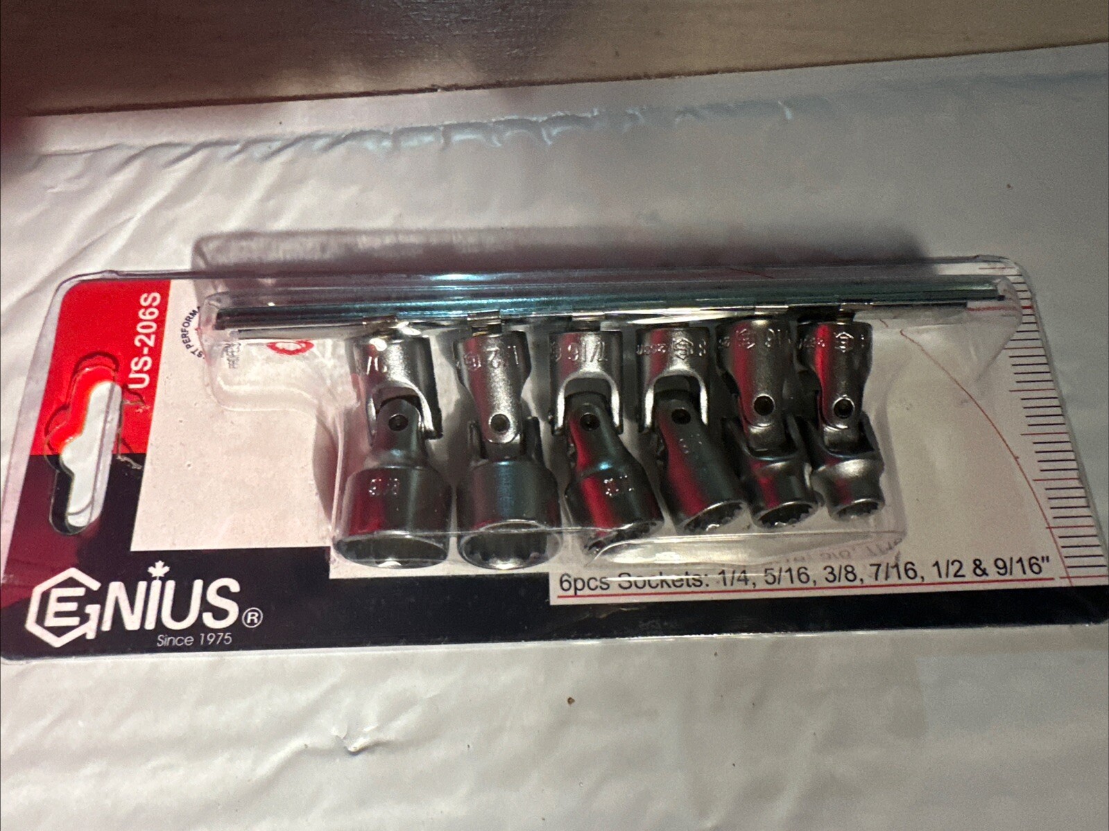 Genius Tools 6 Piece 1/4″Drive SAE Universal Hand Socket Set (12-Point) US-206S