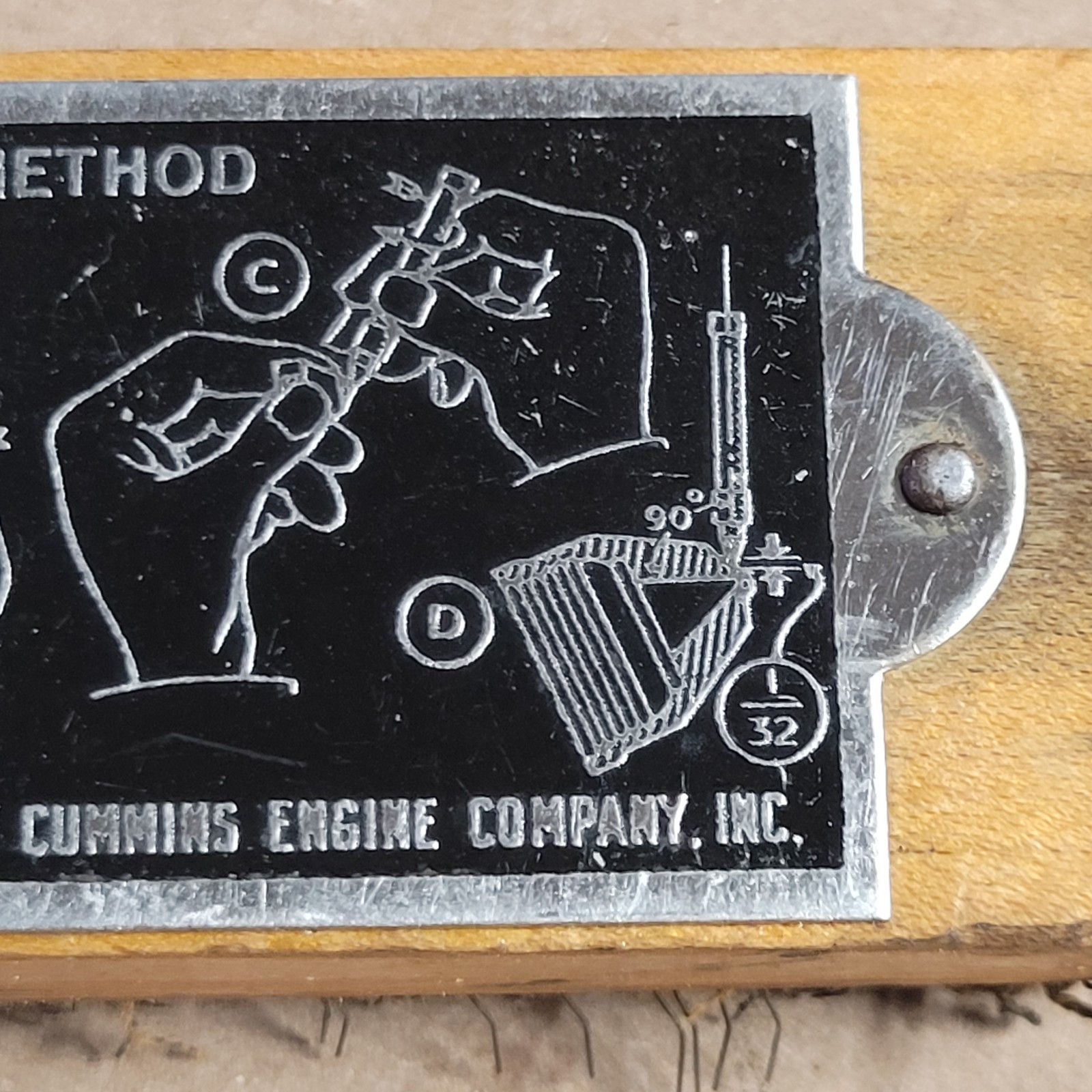 RARE Cummins Engine Specialty Tool Cup Cleaning Fine Metal Wire Brush Card File