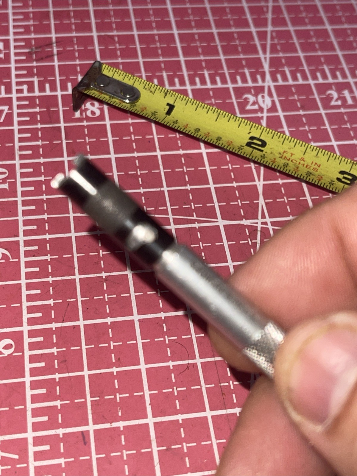 Ullman Devices USA D1 Screw Starter Magnetic Pick Up Tool Magnet 2-5/8 Long D-1