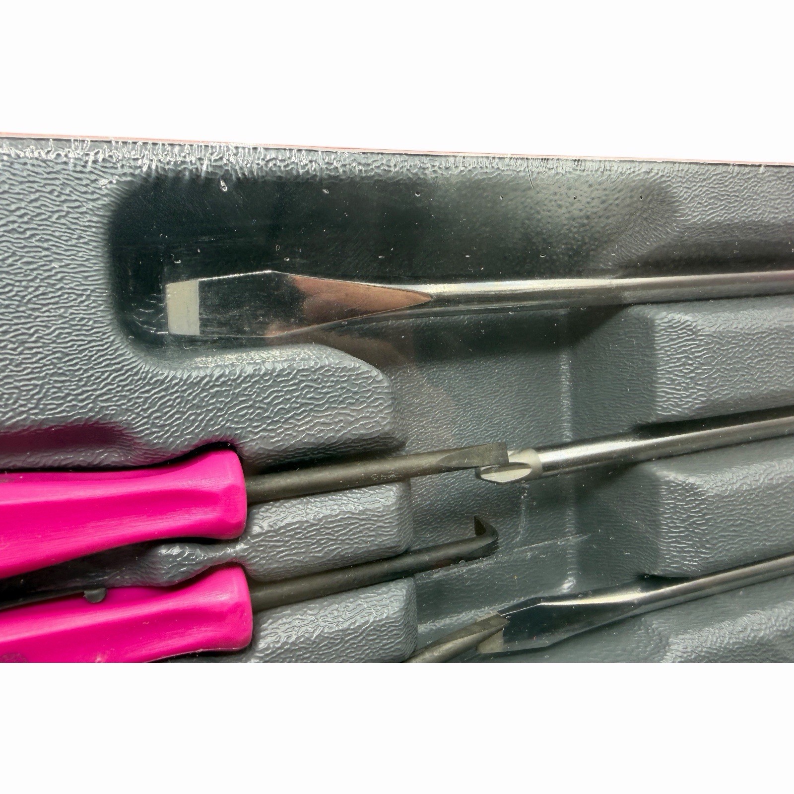 Snap On Tools Pink Hard Handle Combination Screwdriver Set SDDX70APP 7 Piece New