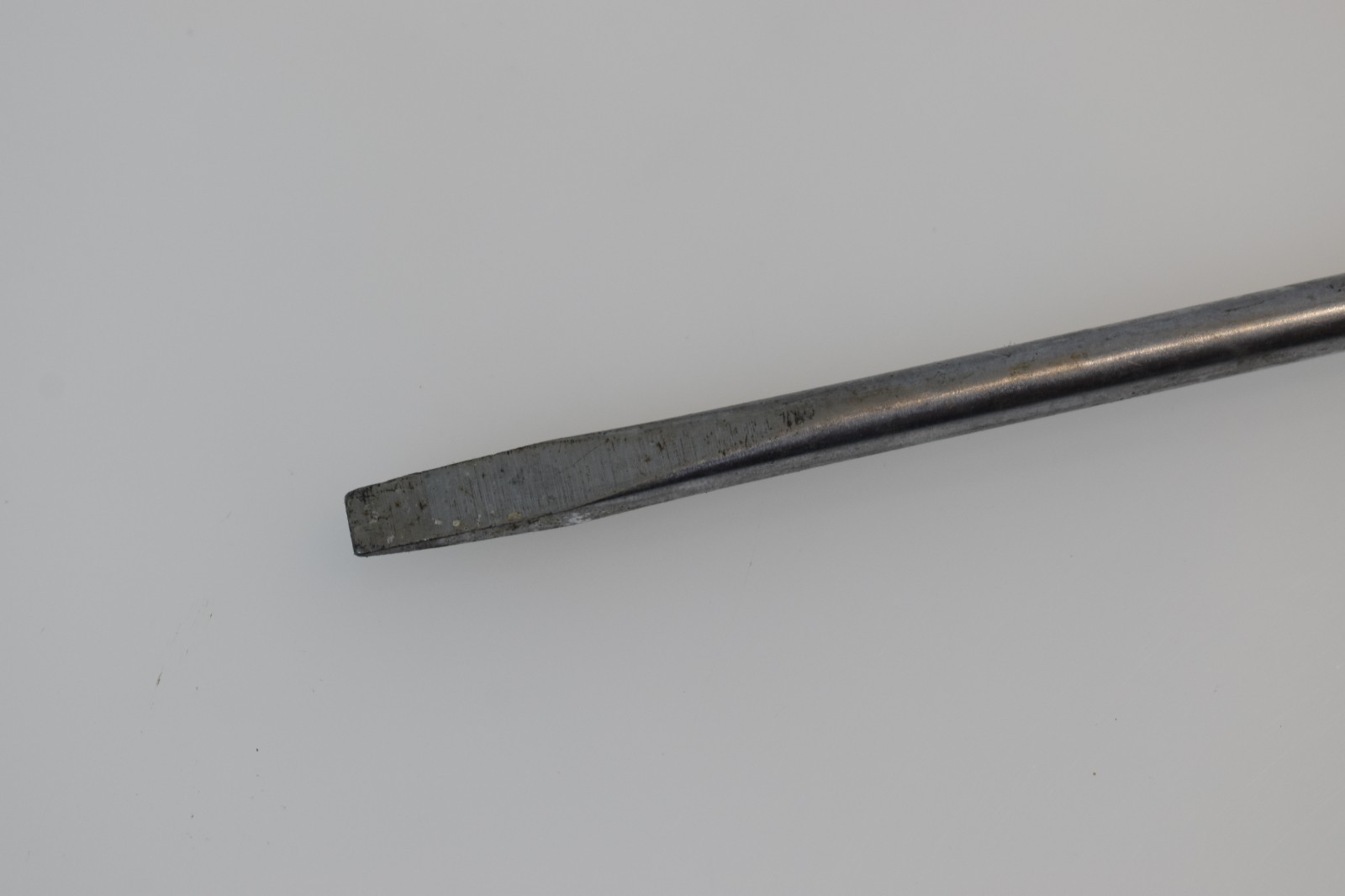 Snap On Tools SSD460 9″ Length Slotted Screwdriver USA Black Plastic Handle