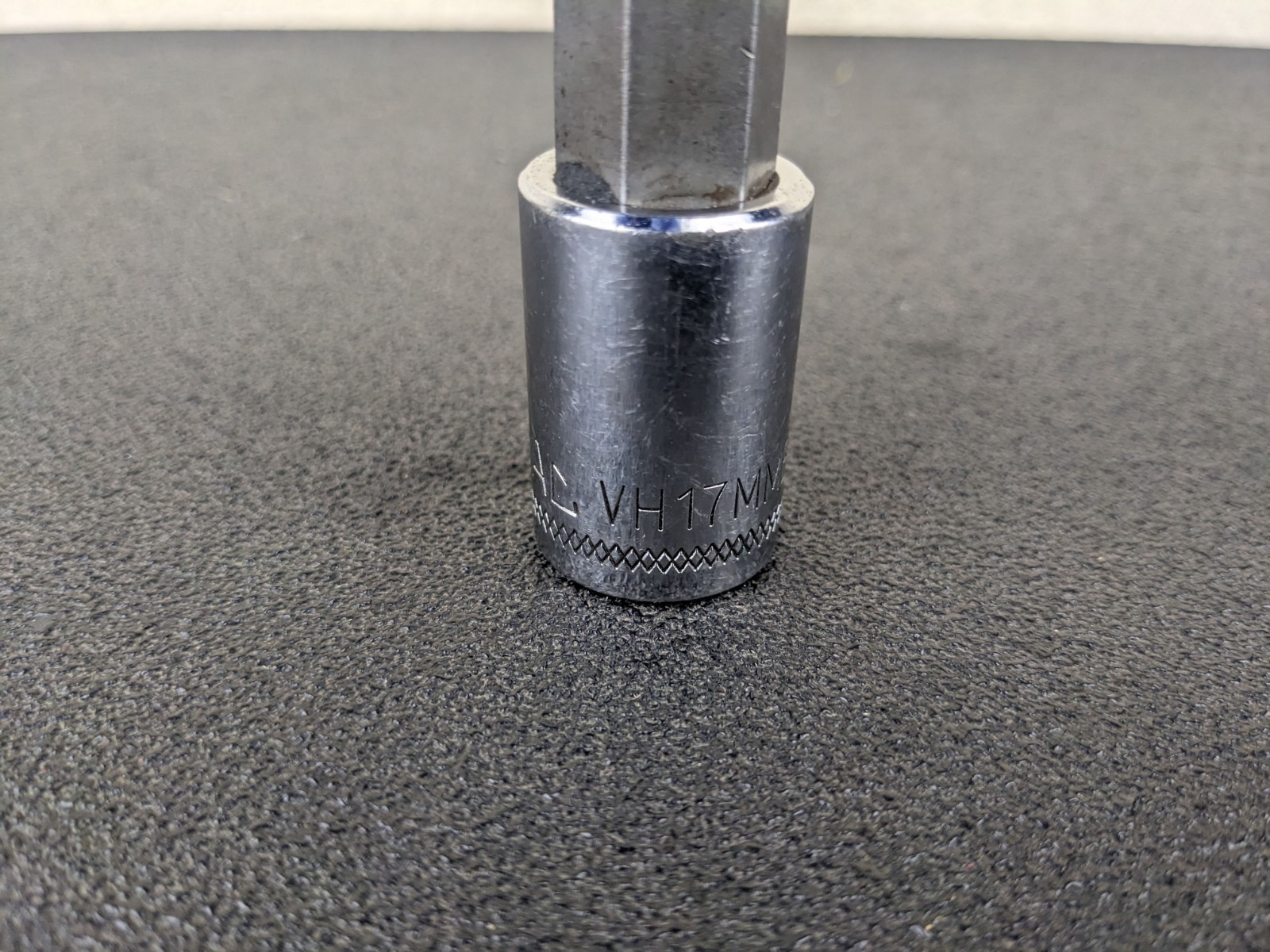 #bd279 Mac Tools VH17MM 17mm Metric Allen Hex Head Bolt Driver Socket 1/2″ Drive
