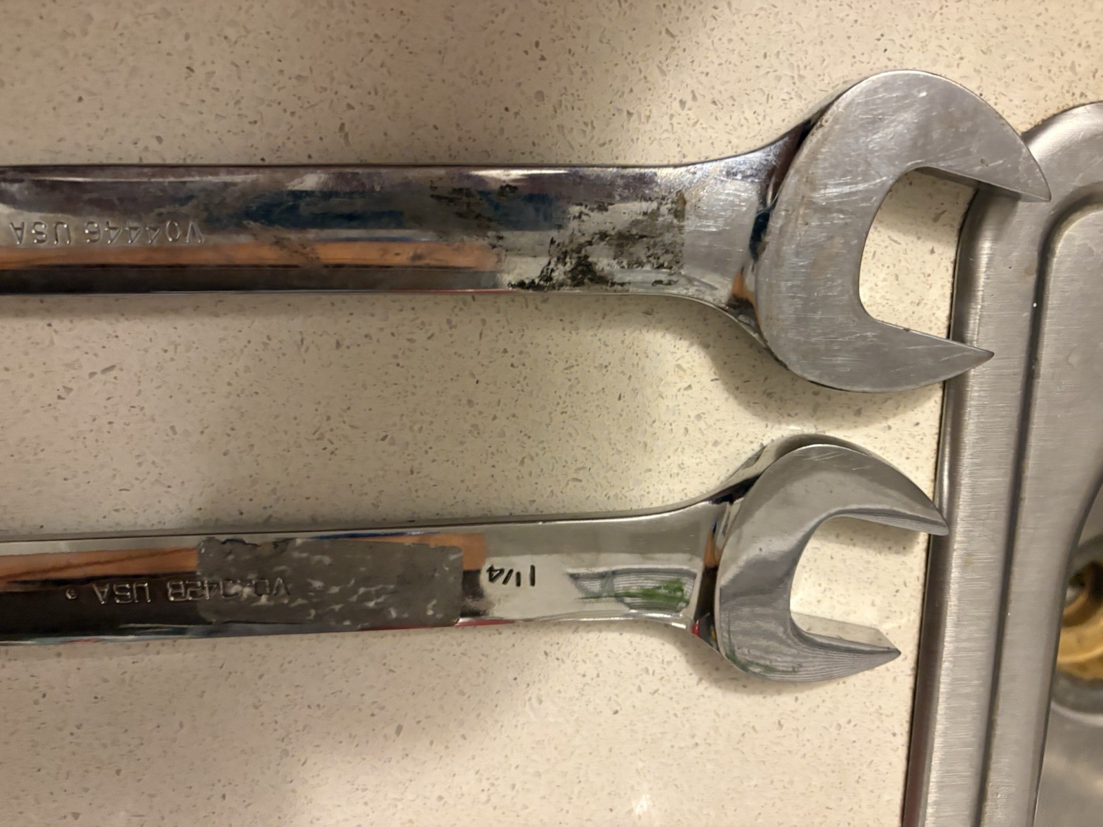 Lot Os (2) Snap-on Open End Wrenches. VO 4442b & VO4446b . Used But Clean.(17)