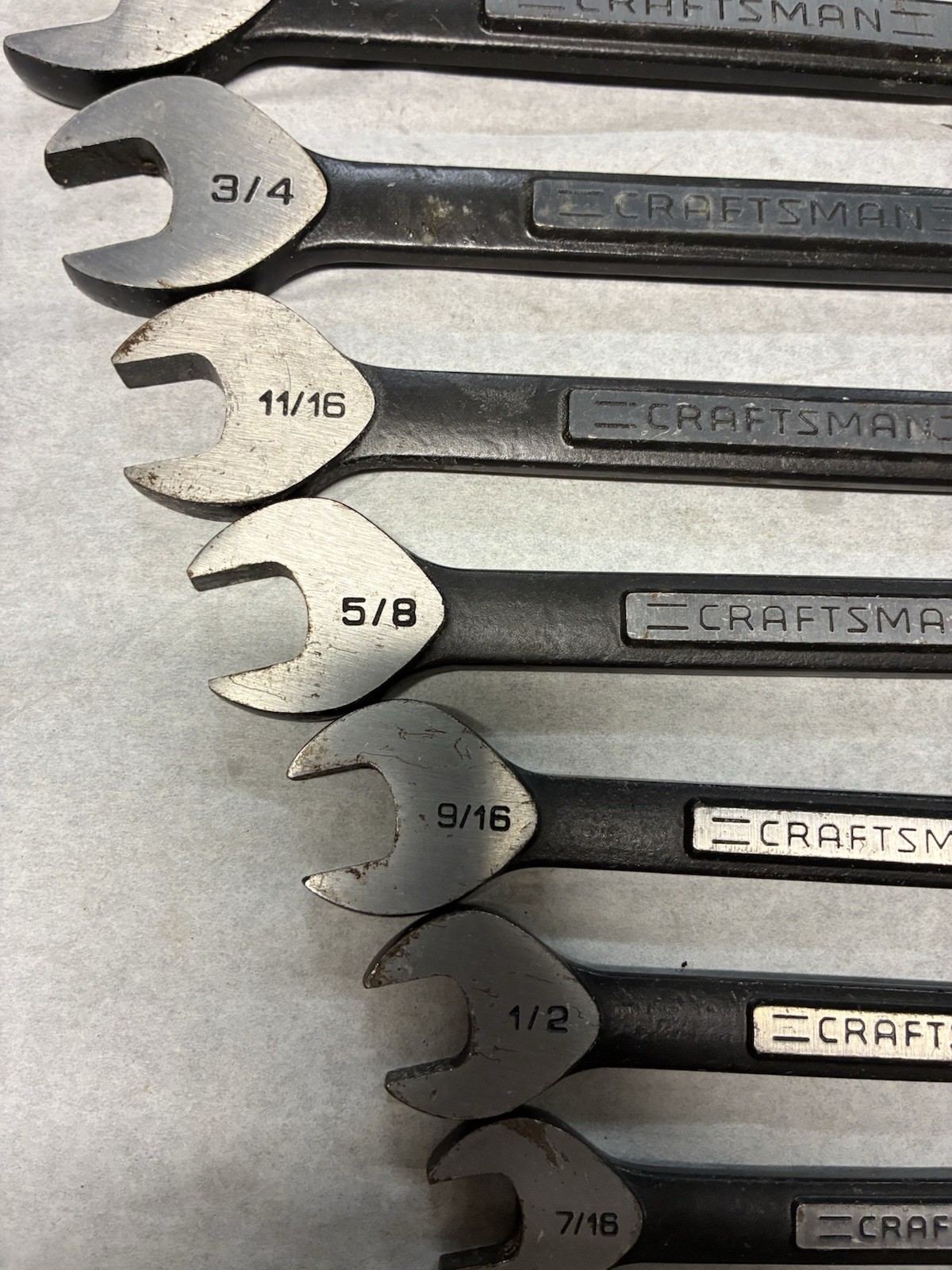 CRAFTSMAN 12-pc SAE Universal Spline Combination Wrench set 1/4-7/8” black oxide
