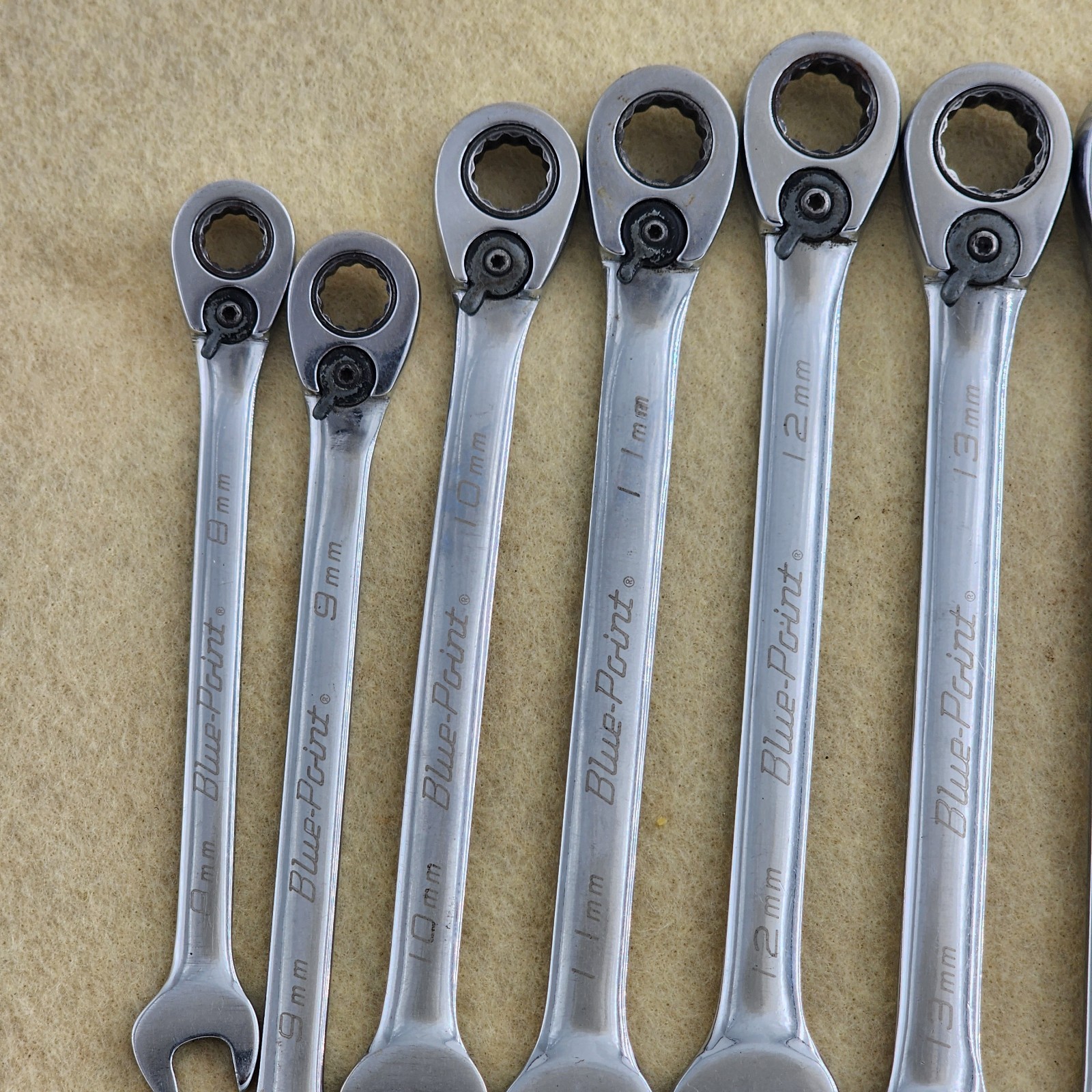 Blue-Point 12 Pc Metric Reversible Ratcheting Combination Wrench Set 8mm-19mm Sn